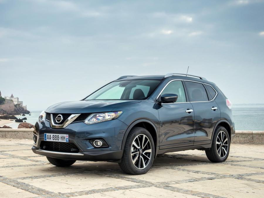  Nissan X-Trail 2014 года  (фото 2 из 30)